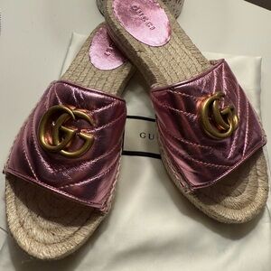 Gucci Metallic Pink Espadrille Slides with Gold Logo